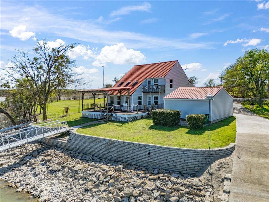 707 Marco Drive, Runaway Bay, TX 76426