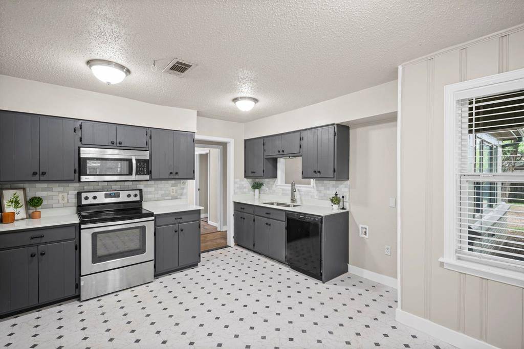 1311 Fulton Drive, Irving, TX 75060