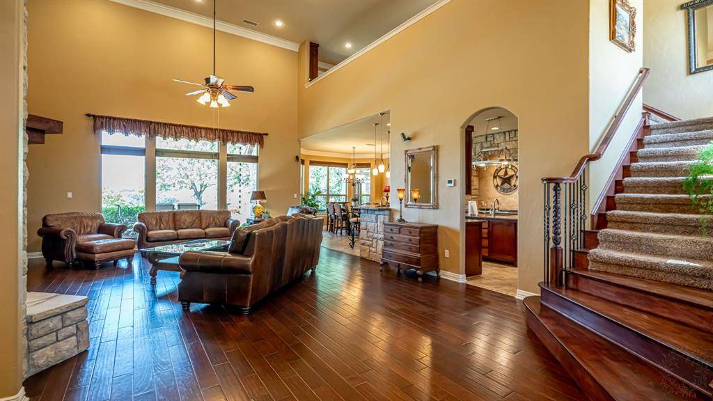 2308 Bentwater Court, Granbury, TX 76049