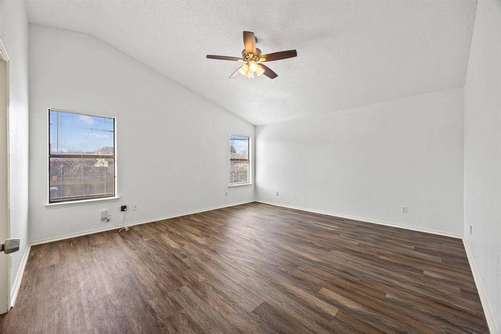 2713 Harvest Lake Drive, Irving, TX 75060