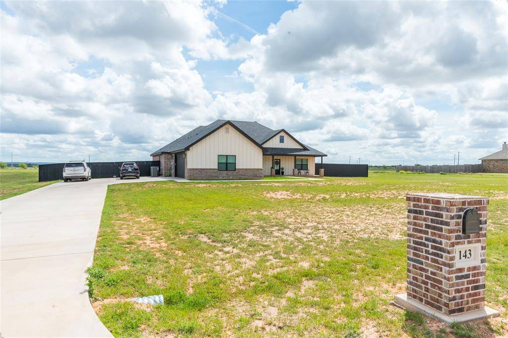 143 Purcell Lane, Tuscola, TX 79562