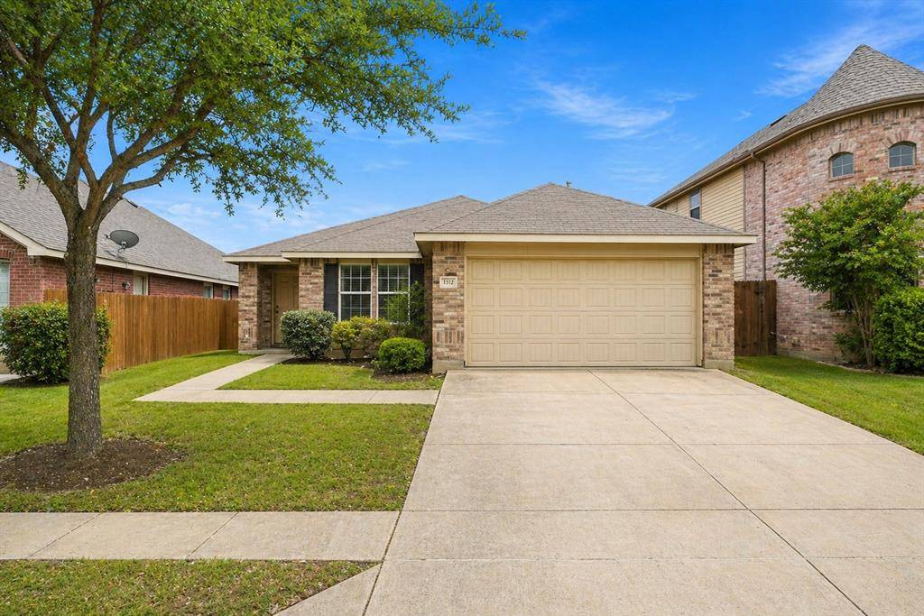 1312 Amazon Drive, Fort Worth, TX 76247