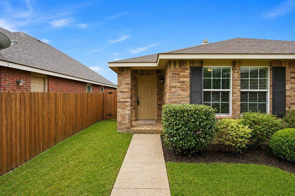 1312 Amazon Drive, Fort Worth, TX 76247