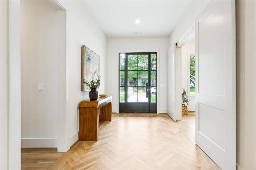 1117 Grassmere Drive, Richardson, TX 75080