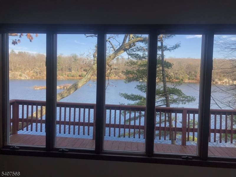 6 Jans Way, Byram Twp., NJ 07821