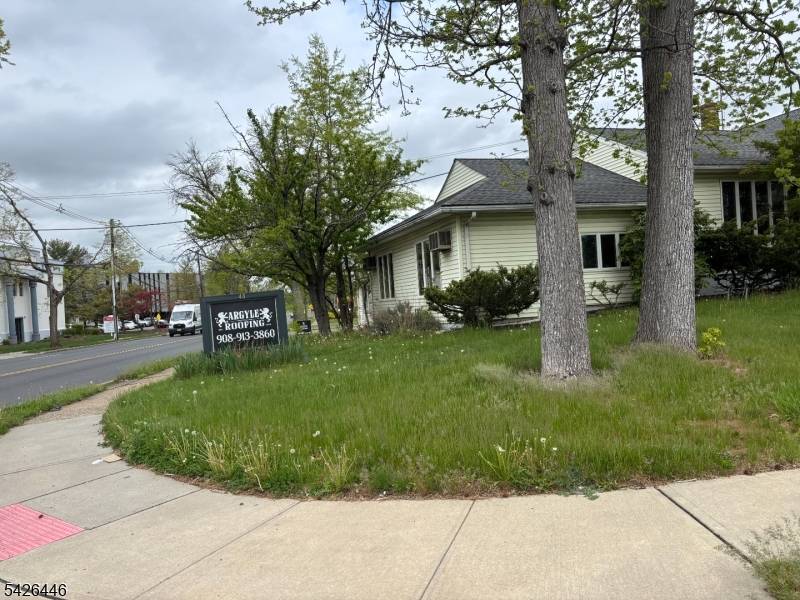 6 Grand St, Clark Twp., NJ 07066