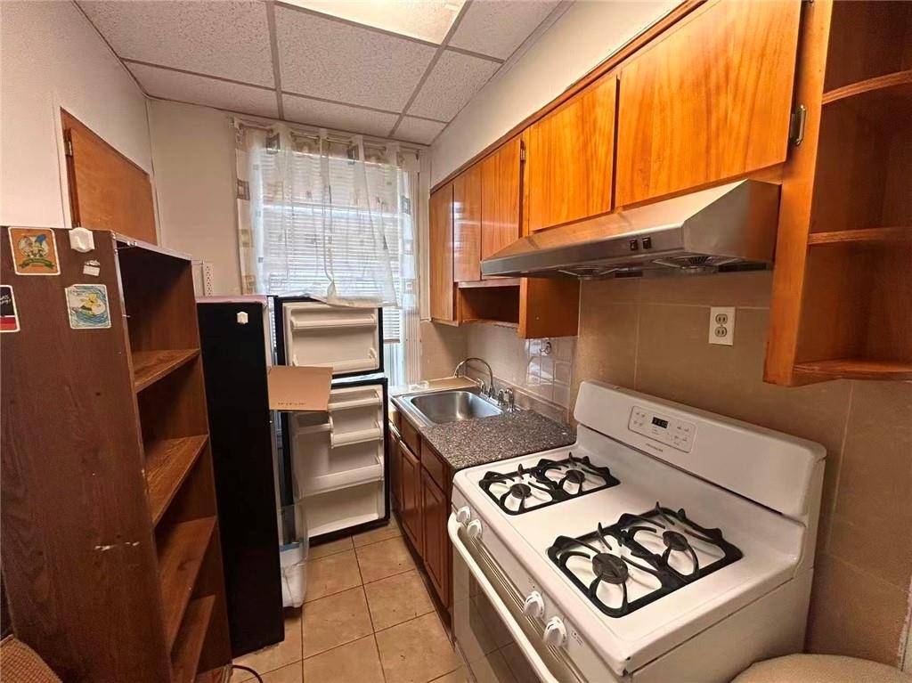 1794 West 9th ST, Brooklyn, NY 11223