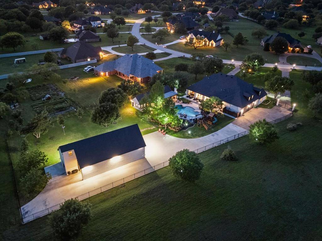 501 W Aurora Vista Trail, Aurora, TX 76078