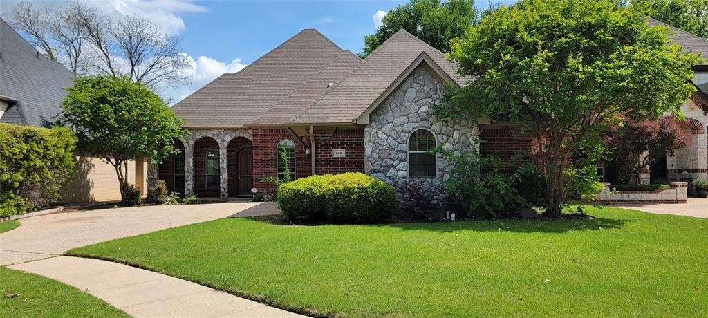 856 Merion Drive, Fort Worth, TX 76028