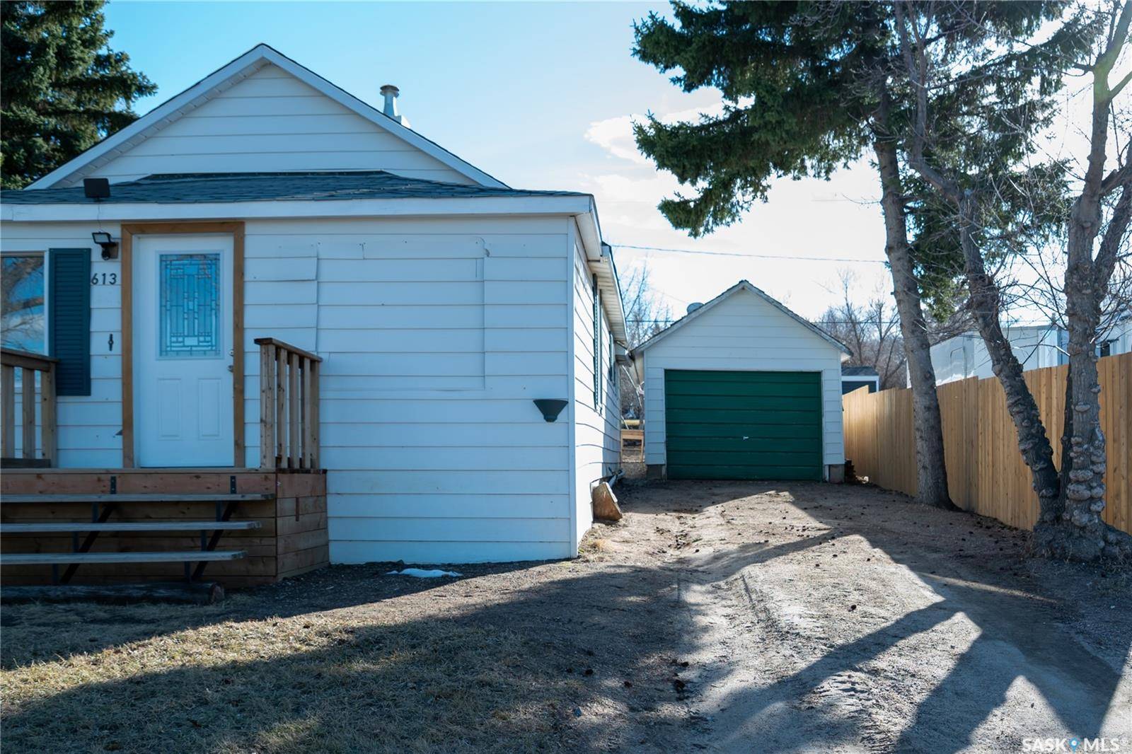 613 Pacific AVENUE, Kerrobert, SK S0L 1R0