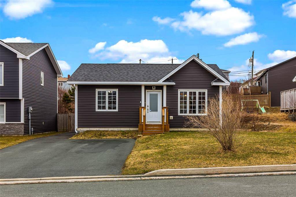 40 Oaken Drive, Conception Bay South, NL A1X 0B9