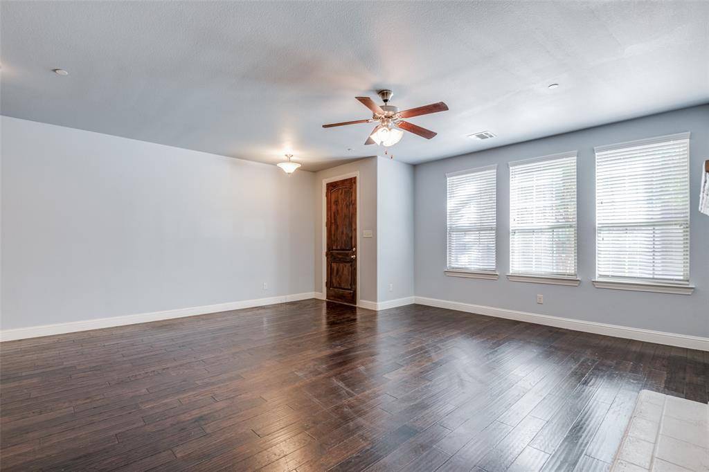 4405 Dexter Lane, Carrollton, TX 75010