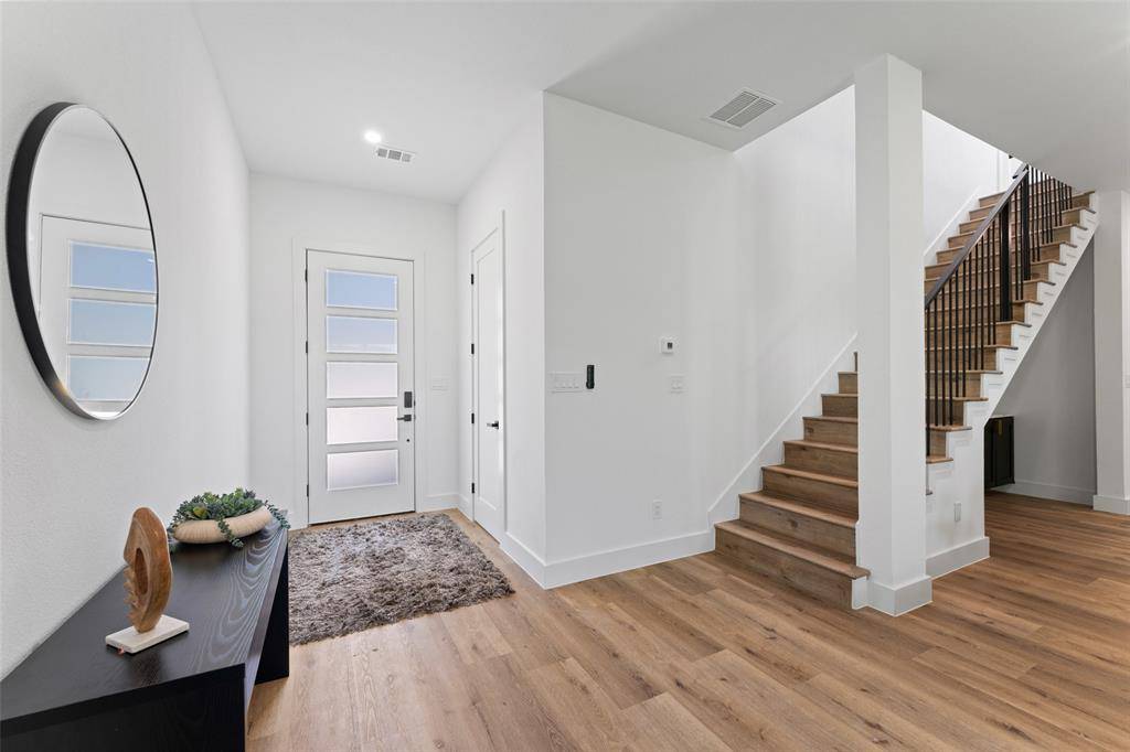 2828 Rochester Street, Dallas, TX 75215