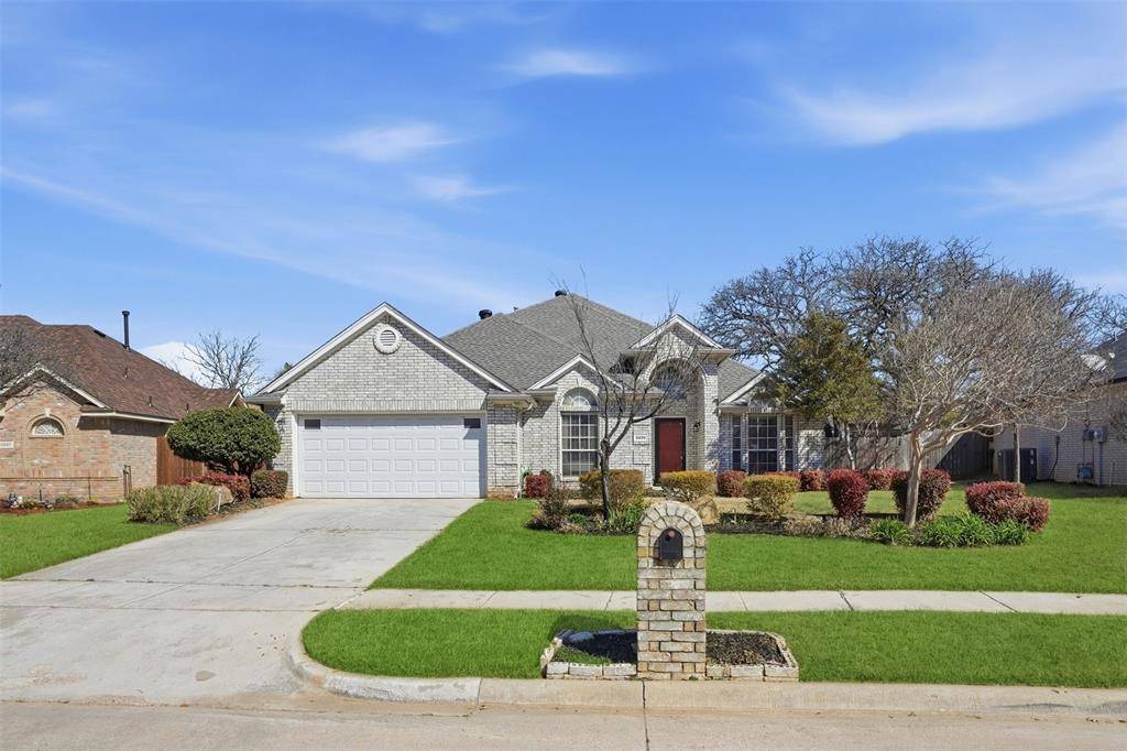2609 Westwind Drive, Corinth, TX 76210