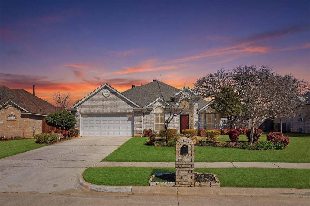 2609 Westwind Drive, Corinth, TX 76210