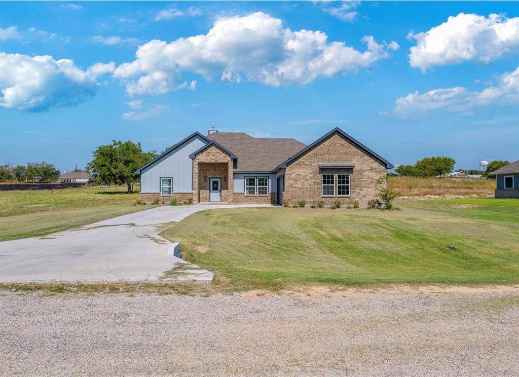 1013 Don Eve Court, Azle, TX 76020