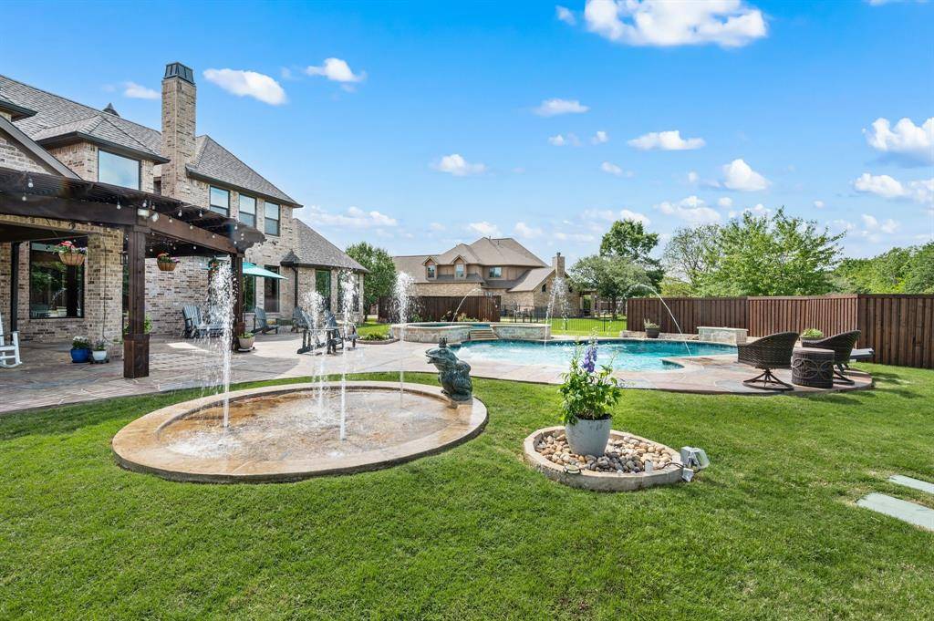 180 Whistling Duck Lane, Double Oak, TX 75077