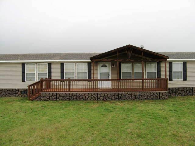 9413 Alabama Street, Joshua, TX 76058