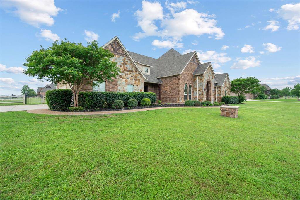 1312 Ruby Lea Lane, Fort Worth, TX 76179