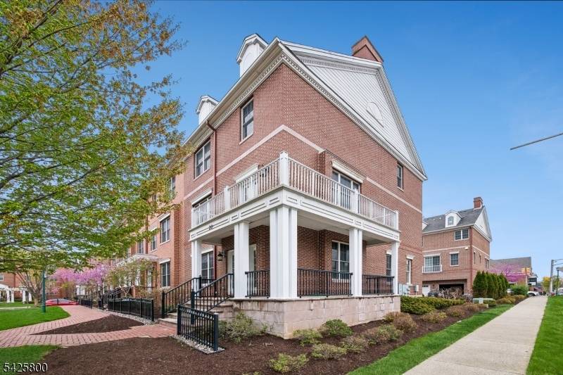 20 Gable Walk #20, Livingston Twp., NJ 07039