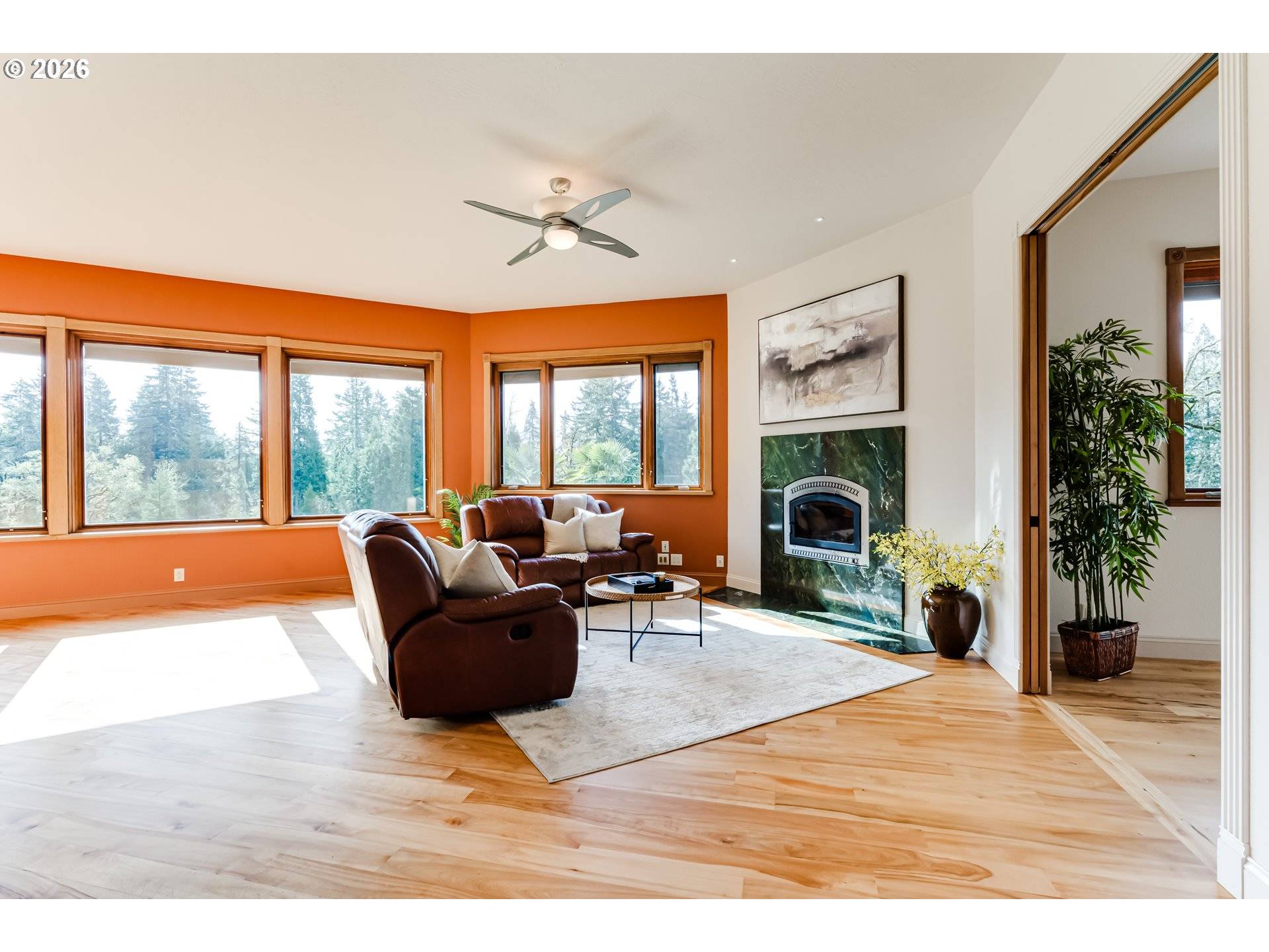 37871 Jasper Lowell RD, Jasper, OR 97438