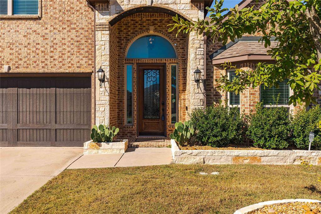 1008 Hummingbird Court, Forney, TX 75126