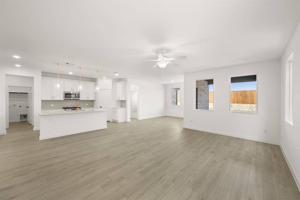 665 Tyronza Drive, Justin, TX 76247