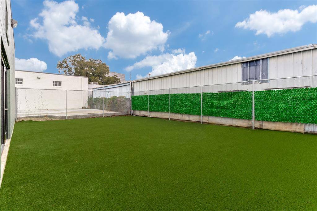 4840 Memphis Street, Dallas, TX 75207