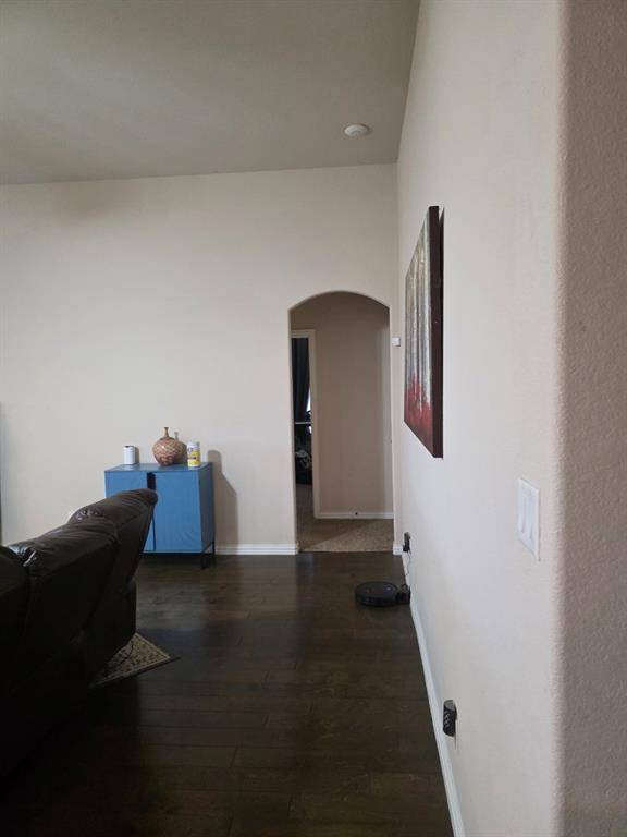 904 Royse Ridge Road, Ennis, TX 75119