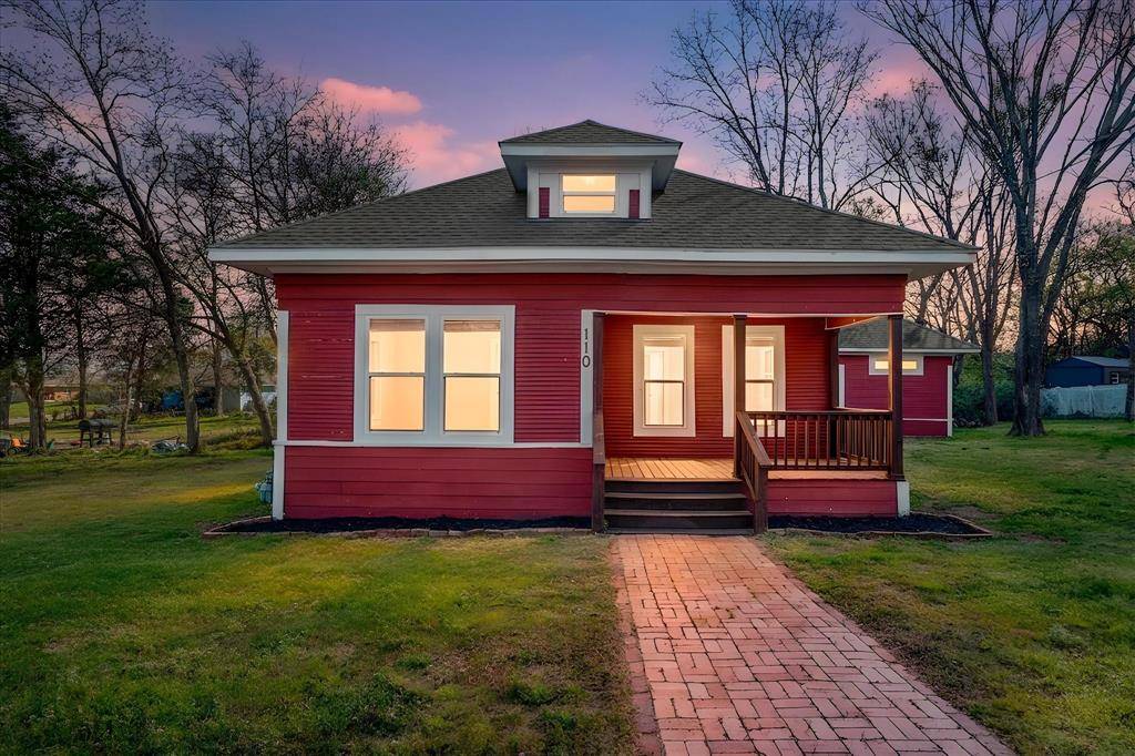 110 English Street, Mount Vernon, TX 75457