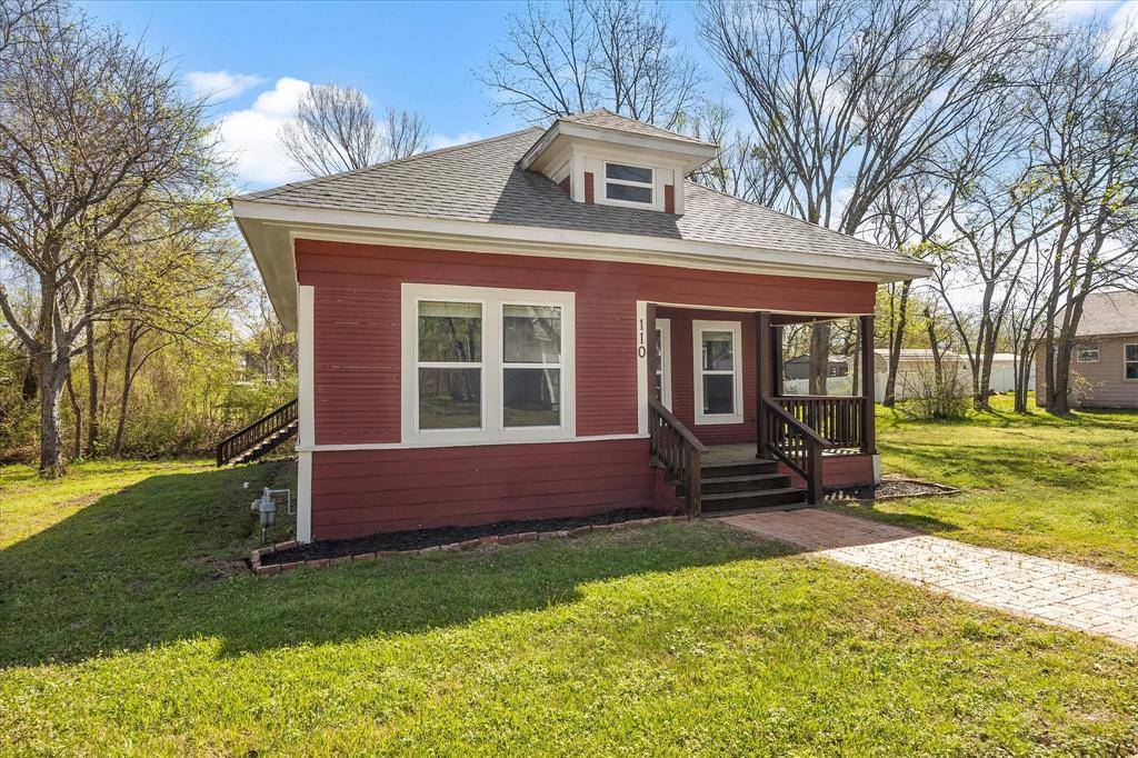 110 English Street, Mount Vernon, TX 75457