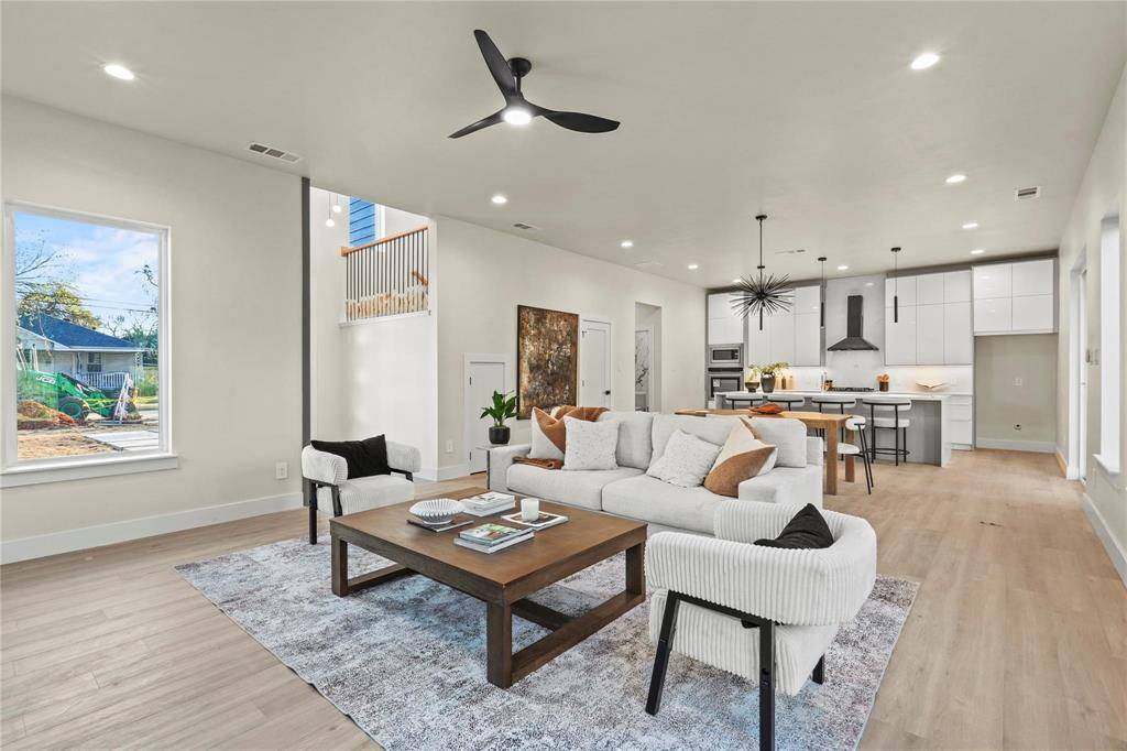 2825 Dorris Street, Dallas, TX 75215