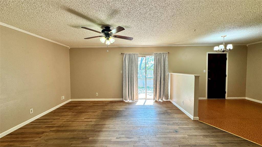 101 Town North Drive, Terrell, TX 75160