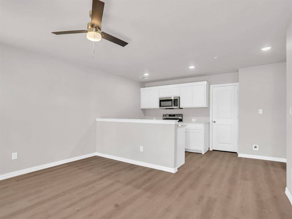 3001 Grey Wolf Circle #121, Denton, TX 76209