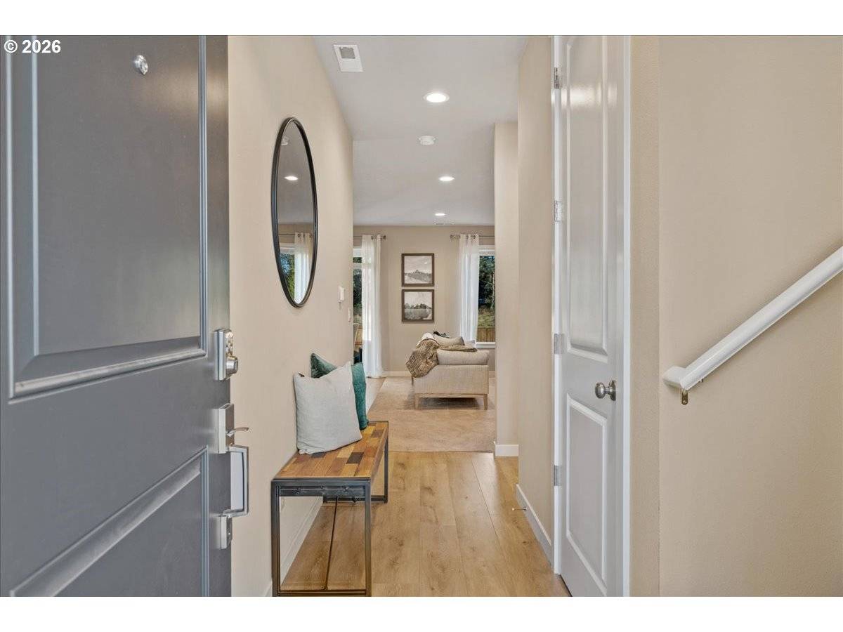 24457 SW WHITE OAK TER, Sherwood, OR 97140