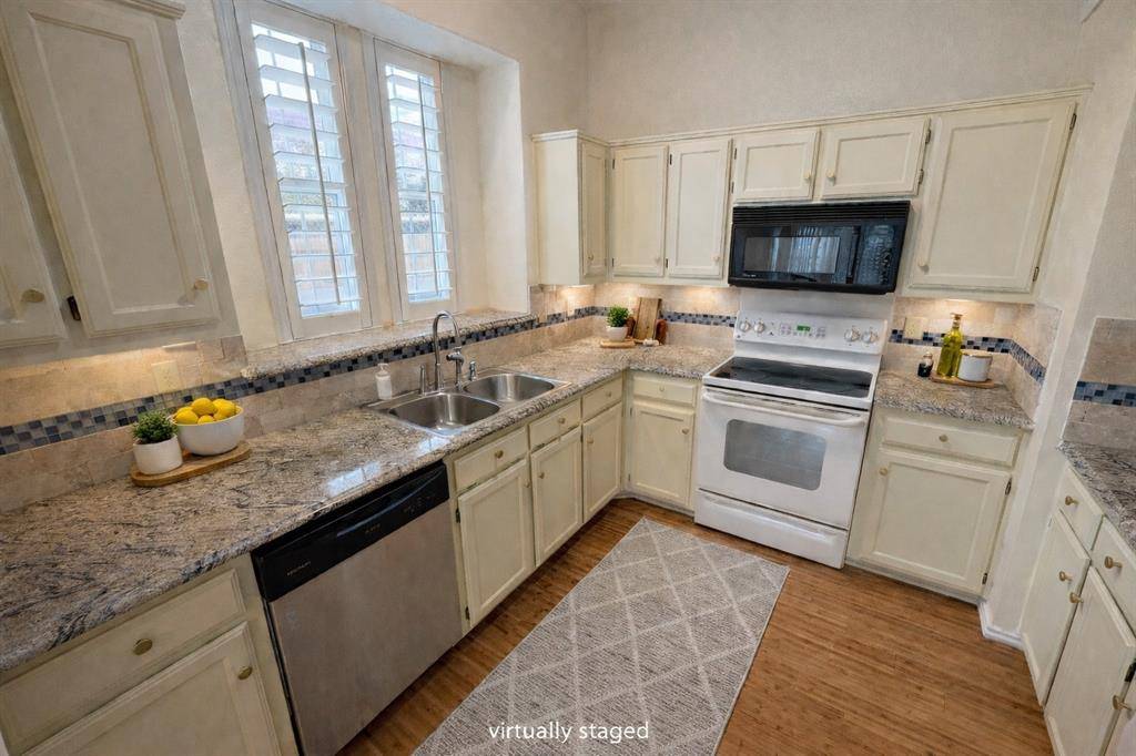 2218 Overview Lane, Garland, TX 75044