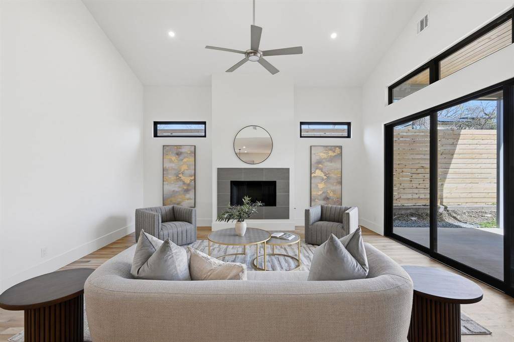 8806 Diceman Drive, Dallas, TX 75218