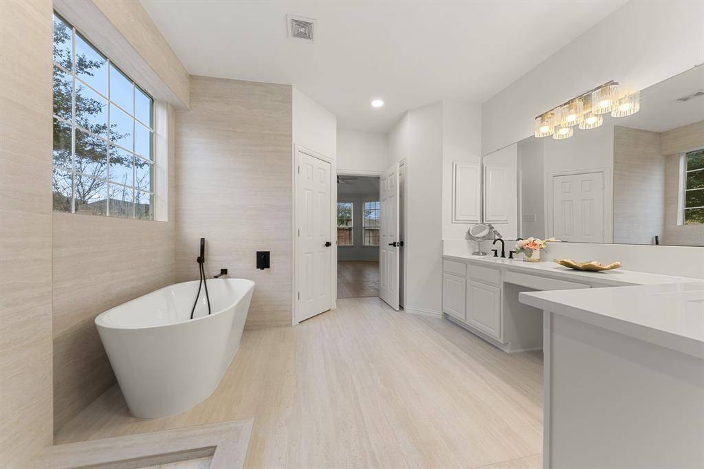 1212 Drexel Drive, Desoto, TX 75115