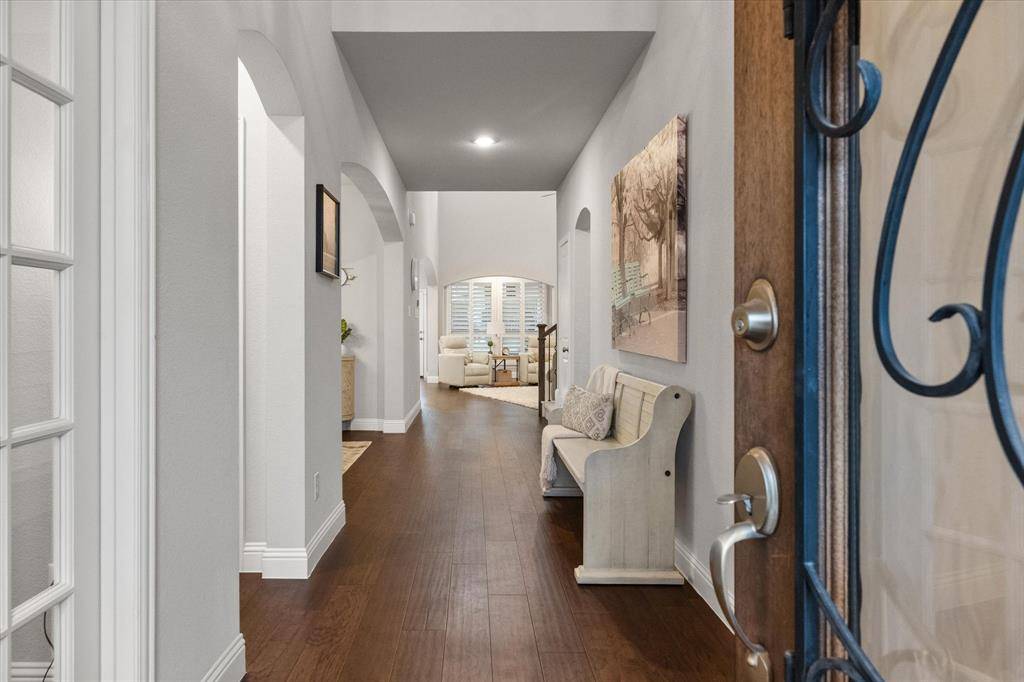 12113 Prudence Drive, Fort Worth, TX 76052