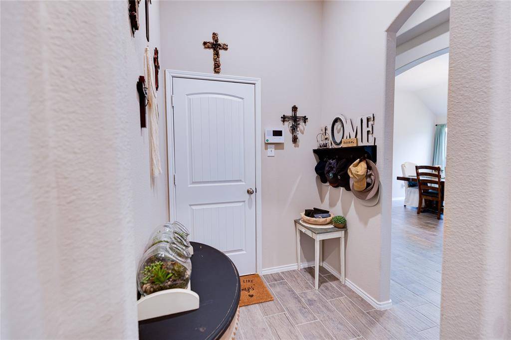 744 Sandy Chip Trail, Fort Worth, TX 76108