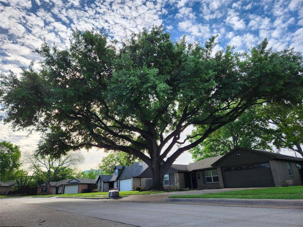 2822 Sunny Hill Lane, Farmers Branch, TX 75234