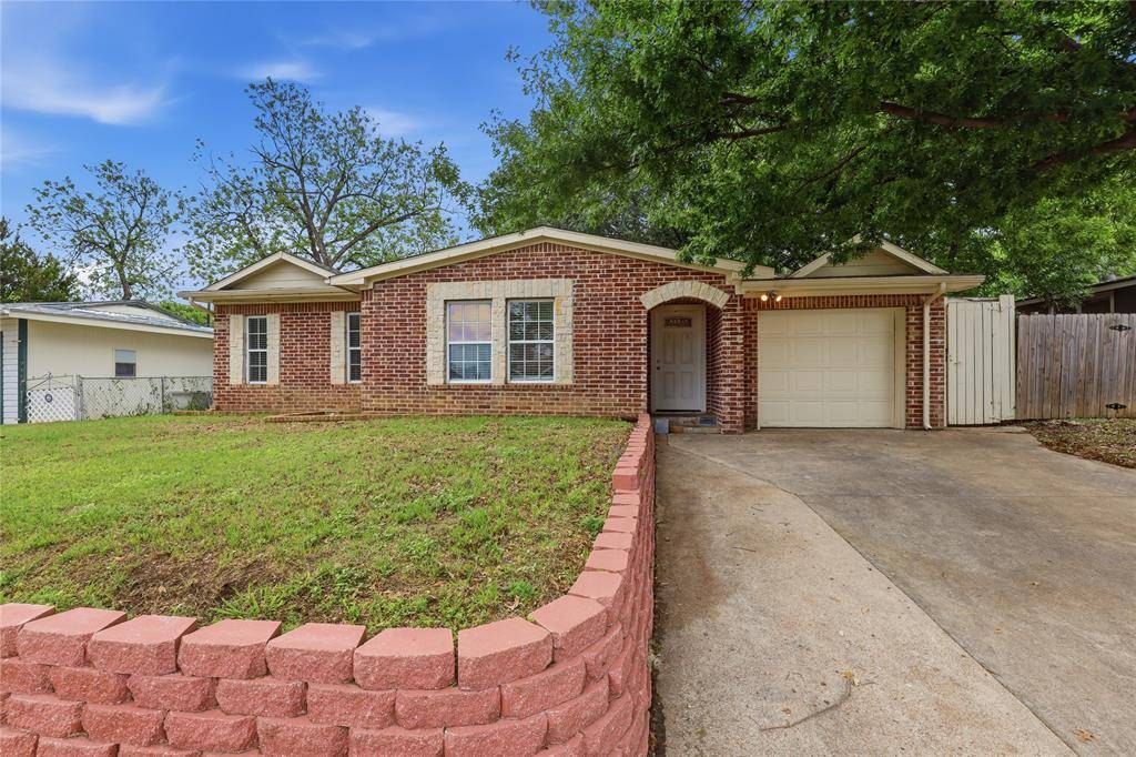 1314 E Lovers Lane, Arlington, TX 76010