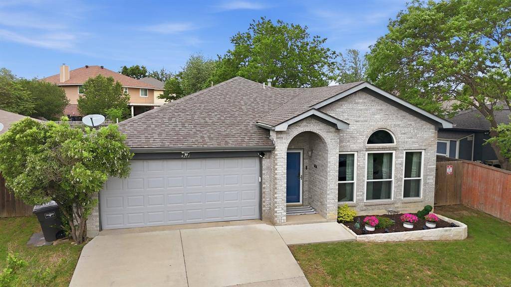 4217 Broken Arrow Road, Fort Worth, TX 76137