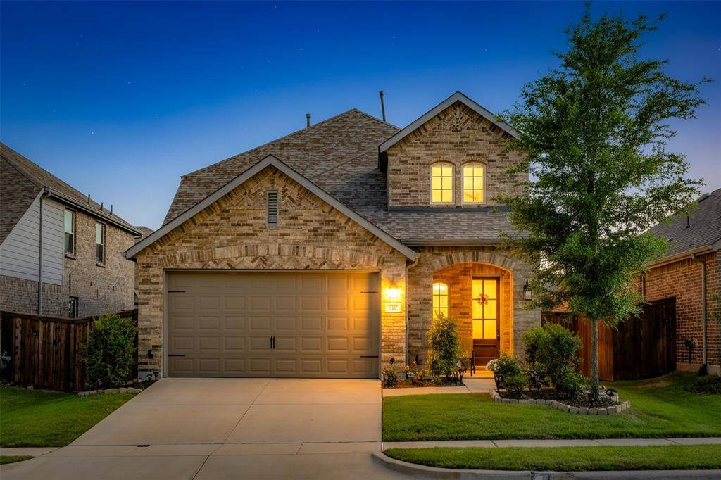 1520 Gelding Drive, Aubrey, TX 76227