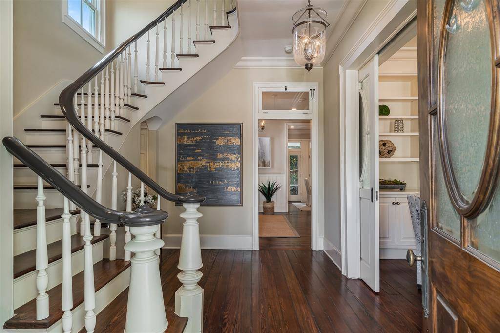 2315 Routh Street, Dallas, TX 75201