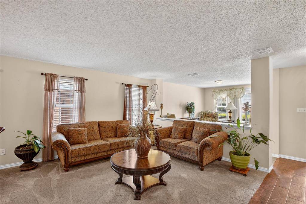 1632 Lionheart Drive, Little Elm, TX 75036