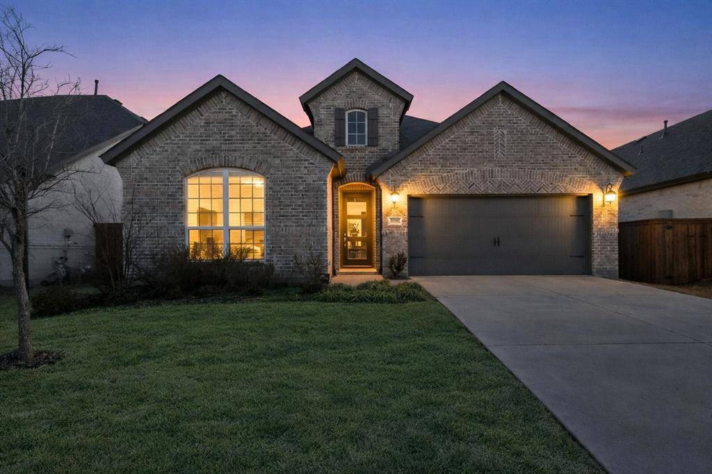 207 Buffalo Boulevard, Rhome, TX 76078