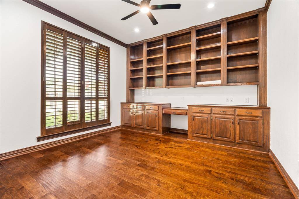 5621 Lindsey Drive, Plano, TX 75093