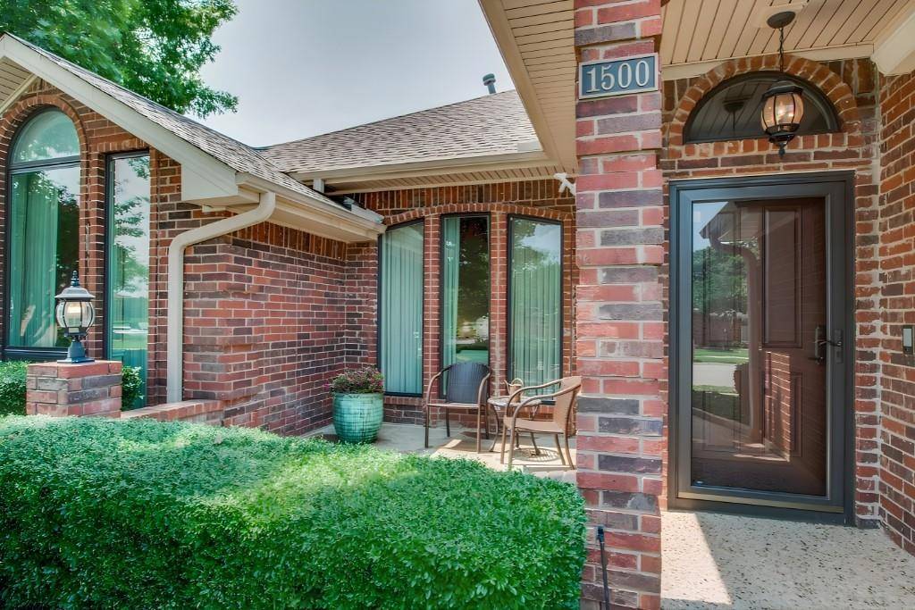 1500 Mission Hills Lane, Corinth, TX 76210