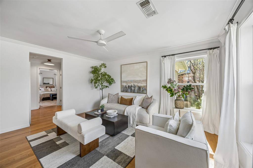 508 Hambrick Road, Dallas, TX 75218